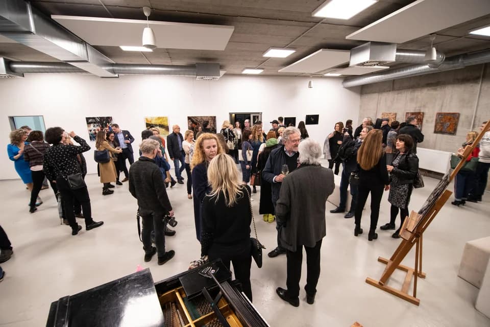 Assem AlSabban: Okouzlující Krása / Enchating Beauty - Vernissage 19.4.2022